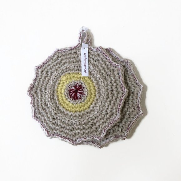 Crochet Pot Holders, Gifts Under 15, Farmhouse kitchen decor - Picture 2 of 11